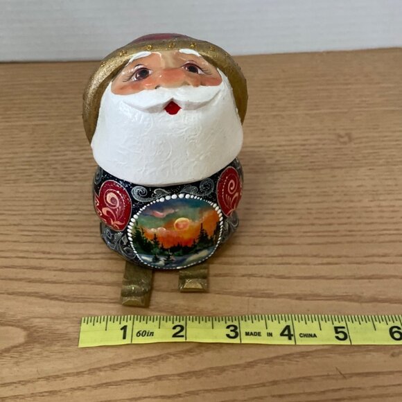 Vintage Russian Handcrafted Wooden Santa Figurine Signed Hand Painted Christmas - Picture 11 of 11
